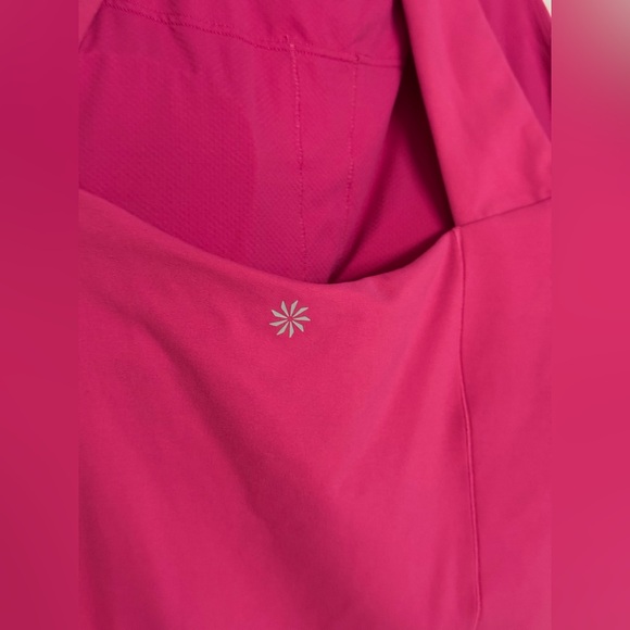 Athleta Limitless Keyhole Tank in a fuchsia size M - Picture 3 of 4